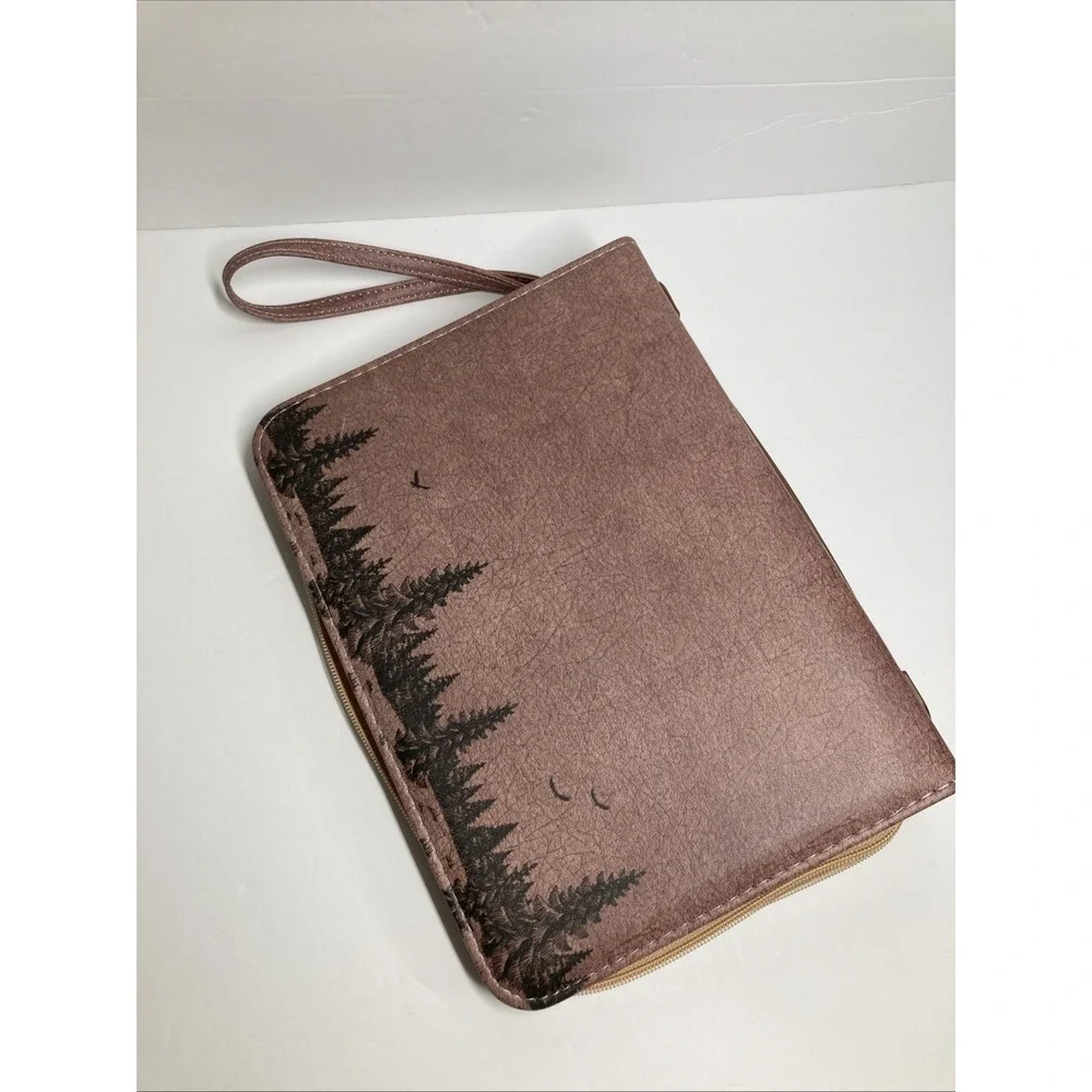 Spanish Bible Cover Bag Faux Leather 7x10 inch Isaiah 40:31 en Espanol